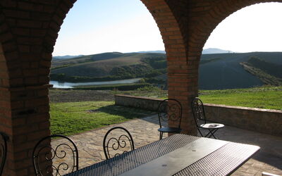 Flaminia: Esterni, Giardino