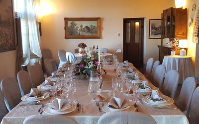 Elegante: dining room