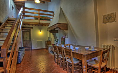 Colibrì: Dining Room