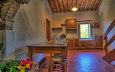 Colibrì: Dining Room