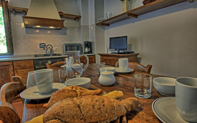 Colibrì: Dining Room