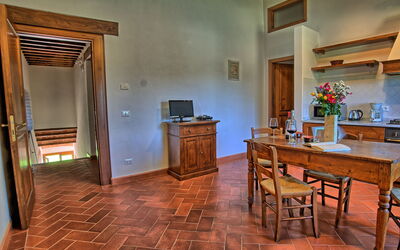 Colibrì: Dining Room