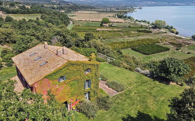 Villa Noemi: Building Exterior, Garden, Scenic View