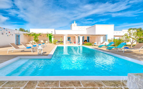 Masseria Tufo Bianco