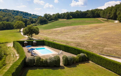 Villa Madia: Buitenshuis