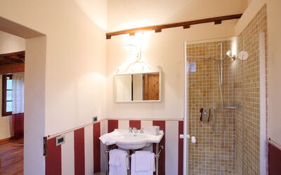 Villa Madia: Badkamer