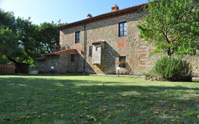 Villa dei Setteponti: Building Exterior