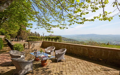 Villa Sorbi: Giardino, Vista Panoramica
