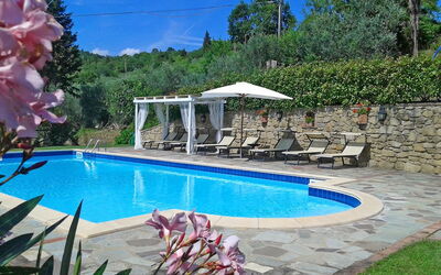 Villa Jasmine: Swimming pool