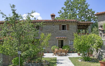 Villa Bagnolo: Outdoor view and main entrance
