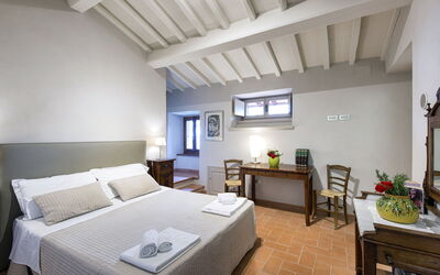 Villa Bagnolo: Double bedroom