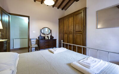 Villa Bagnolo: Double bedroom