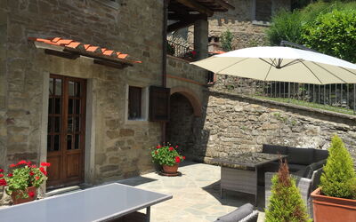 Villa Bagnolo: Outdoor view