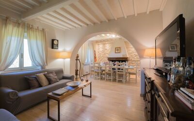 Villa Bagnolo: Salle à manger, Salon