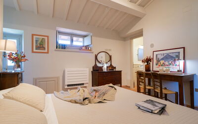 Villa Bagnolo: chambre à coucher