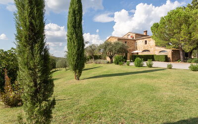 Villa Meravigliosa: villa-colomba-trequanda-villa-esterni