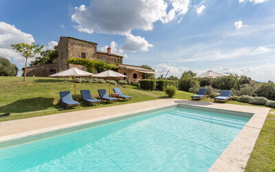 Villa Meravigliosa: villa-colomba-trequanda-villa-piscina