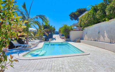 Villa Judy: Giardino, Piscina