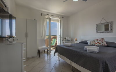 Dimora dei Giardini: villa-marina-velca-tarquinia-villa-bedroom
