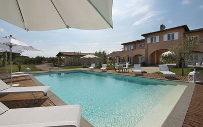 Dimora dei Giardini: villa-marina-velca-tarquinia-villa-pool
