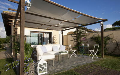 Villa Velca: villetta-golf-al-mare-marina-velca-villa-external