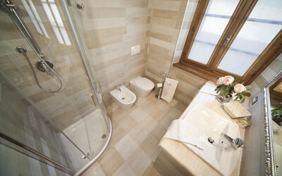 Villa Bentivoglio: Bathroom