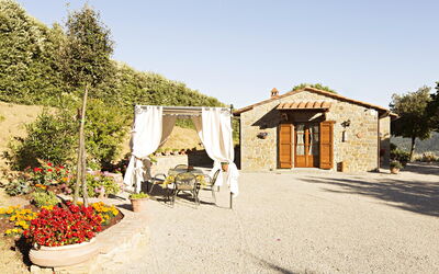 Villa Bentivoglio: Outdoor view and main entrance