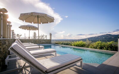 Villa Giulietta: Swimming pool