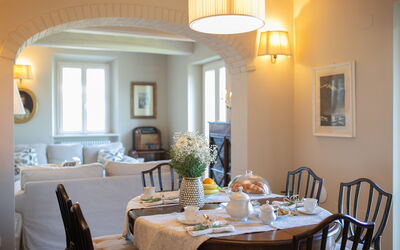 Villa Giulietta: Living room and dining room