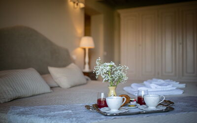 Villa Giulietta: Double bedroom detail