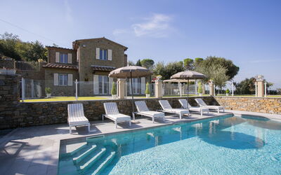 Villa Giulietta: Swimming pool