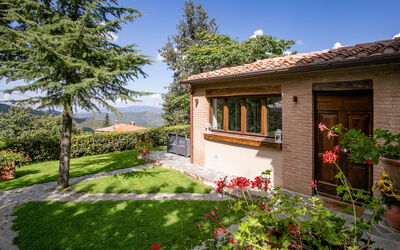 Villa Apollo: Outdoor view