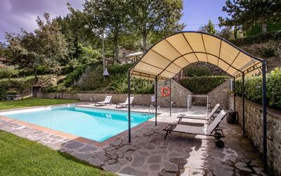 Villa Apollo: Swimming pool