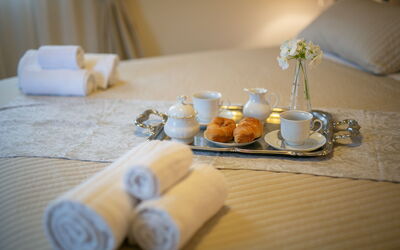 Villa Apollo: Double bedroom detail