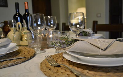 Villa Il Paride: Dining room detail