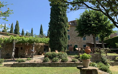 Villa Il Paride: Garden and outdoor view
