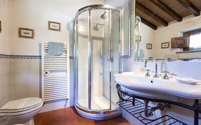Villa Sofia: Bathroom