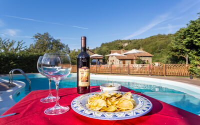 Villa Borgia: Piscina