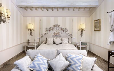 Borgo Falconiera: villa-borgo-del-falcone-sodo-villa-bedroom